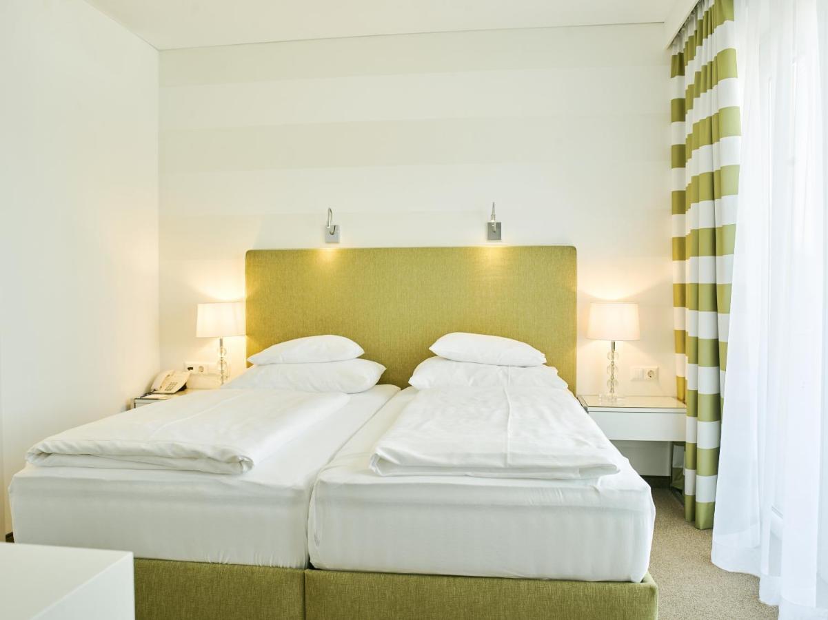 Werzers Hotel Resort Poertschach Portschach am Worthersee Bagian luar foto